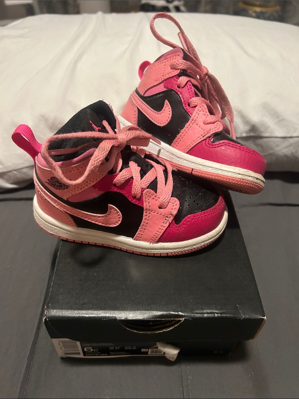Jordan Kids Mid-Top Sneakers in Pink and Black